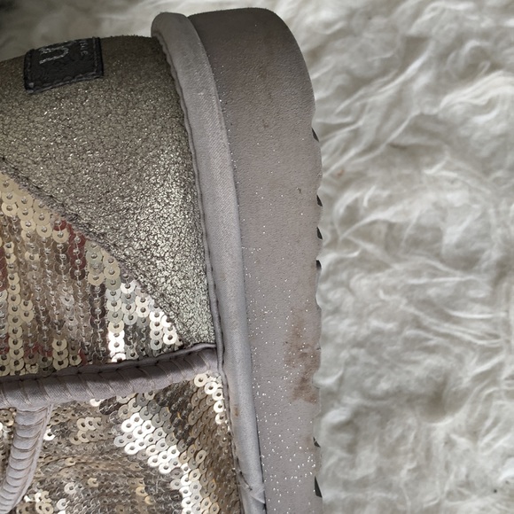 UGG Classic Gold Sequin Ankle Boots - Picture 13 of 16